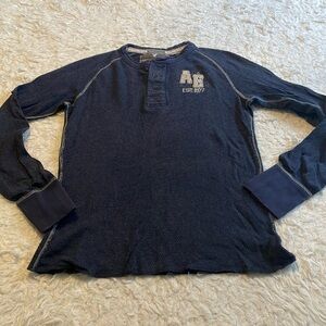 American Eagle Vintage Fit Long Sleeve Shirt